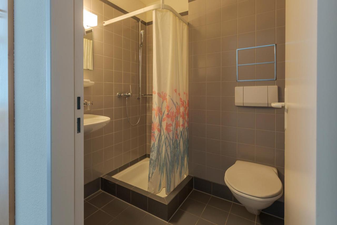 Hotel Rynach Reinach  Kültér fotó
